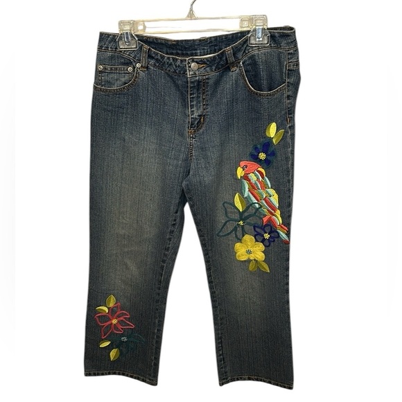 Lilly Pulitzer Women’s Size 8 Embroidered Jeans w Embroidered Parrots and Flower - Picture 1 of 12